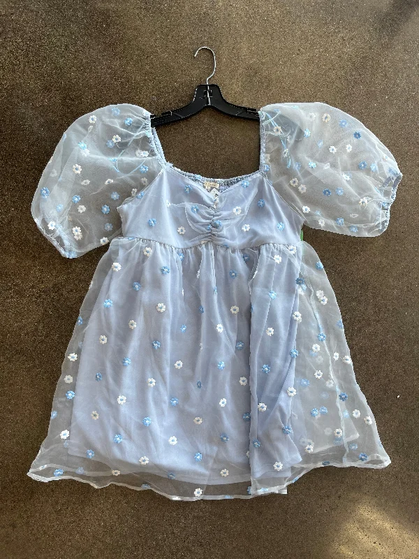 Dress Casual Short By Clothes Mentor In Blue, Size: L
